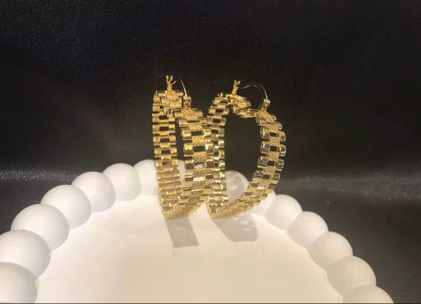 Lover girl heart earrings